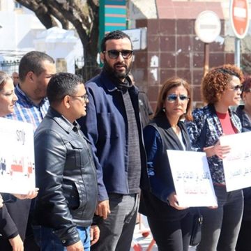 Tunisie : Brahim Bouderbala cède à la pression des journalistes  