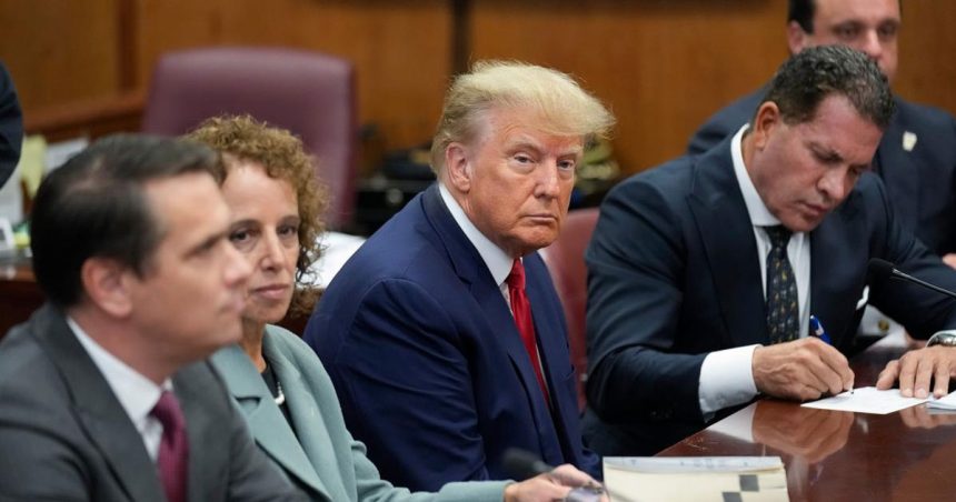 Etats-Unis : l’audience Trump a duré à peine une heure…