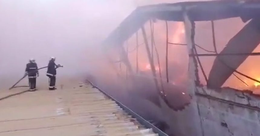 Protection civile : Incendie maîtrisé à la zone industrielle d’Agareb à Sfax