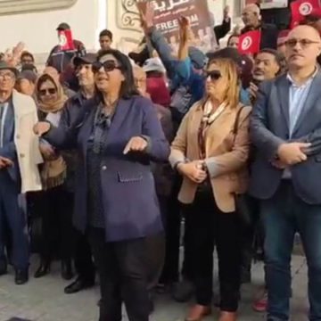 Rassemblement du FSN à Tunis : «Nous continuerons à lutter jusqu’à la chute du coup d’État»