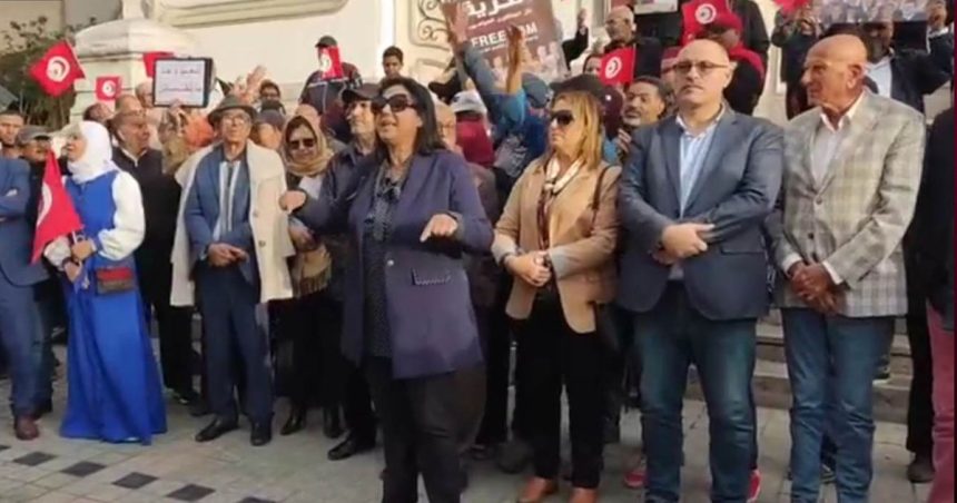 Rassemblement du FSN à Tunis : «Nous continuerons à lutter jusqu’à la chute du coup d’État»