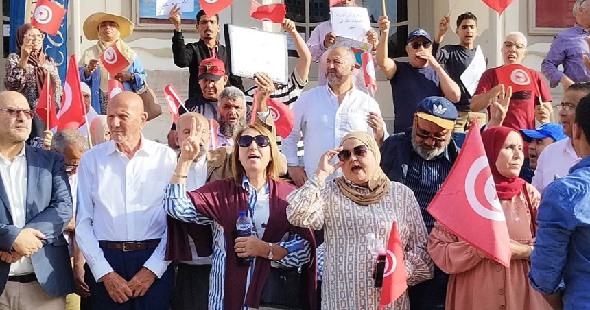 Tunisie : l’opposition à Kaïs Saïed ne désarme pas  