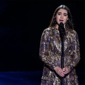Kiona la candidate d’origine tunisienne à The Voice TF1 remporte l’épreuve des Cross battles
