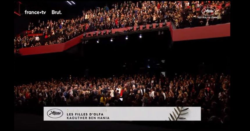 Standing ovation pour le film tunisien « Les filles d’Olfa » en lice pour la palme d’or à Cannes (Vidéo)