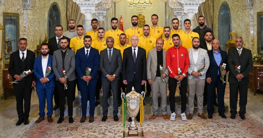 Sacré Champion d’Afrique des clubs de volleyball le MS Boussalem à l’honneur au Palais de Carthage