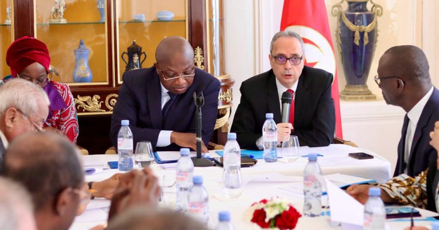 UA : Réunion des ambassadeurs africains en France à l’ambassade de Tunisie