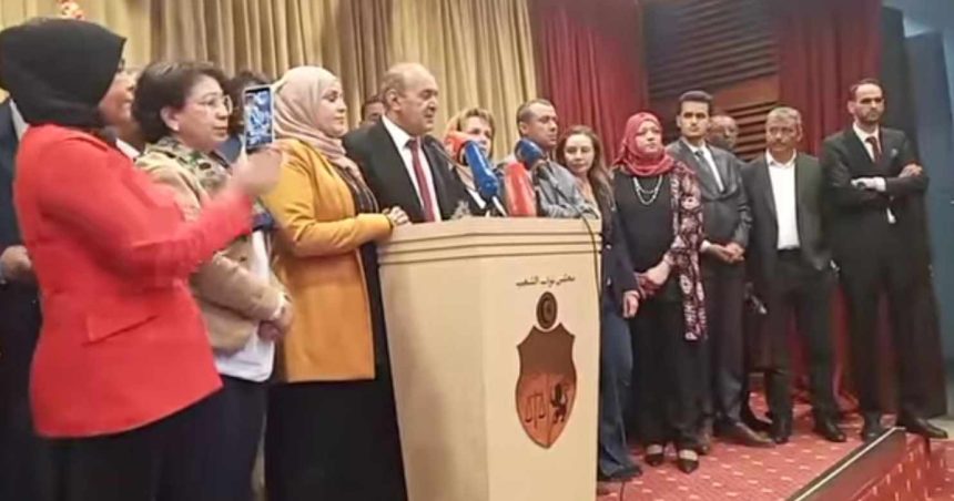 Des députés indépendants pointent du doigt le président de l’Assemblée Brahim Bouderbala