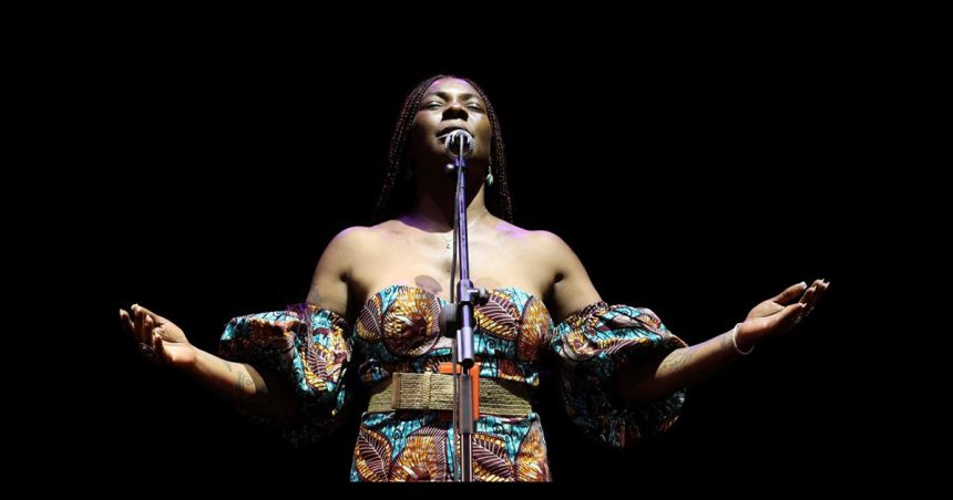 La chanteuse espagnole Buika au Festival international de Carthage 2023