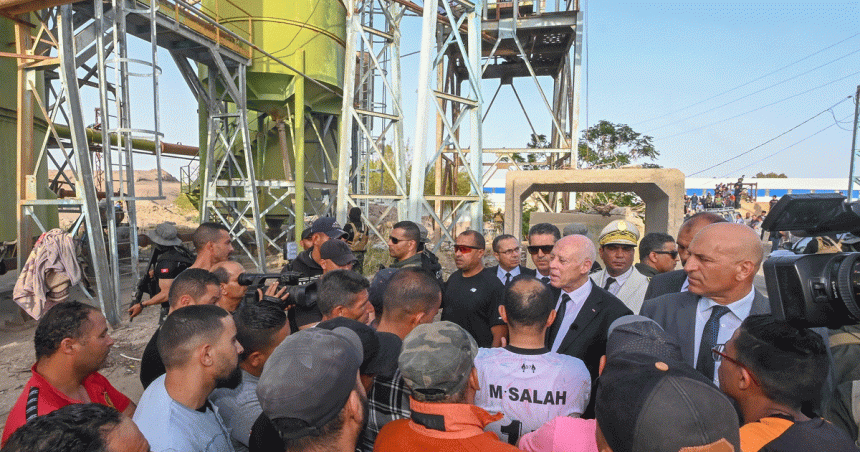 Tunisie : Saïed, à Gafsa, exhorte les chômeurs à compter sur eux-mêmes  