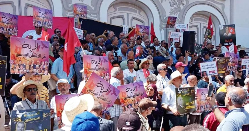 Tunisie – Affaire de complot contre l’État : beaucoup d’ombres, peu de lumières !