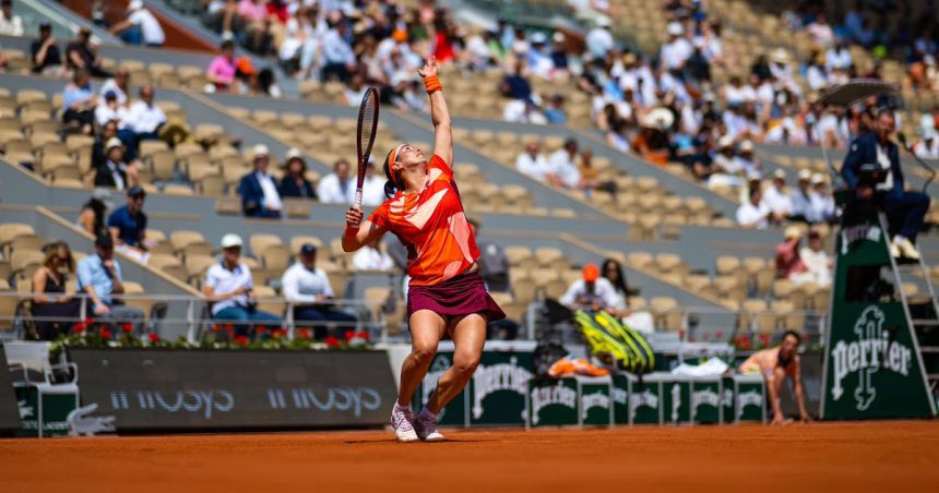 Ons Jabeur accède au quart de finale du tournoi de Roland Garros