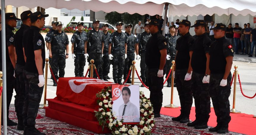 Tunisie : L’agent Yacine Thabet accompagné à sa dernière demeure (Photos)