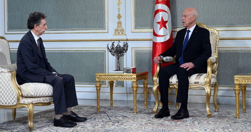 L’aide humanitaire aux migrants déportés confiée au Croissant rouge tunisien  