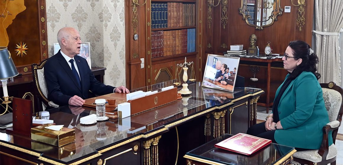 Tunisie : Le président Kaïs Saïed réagit sur le spectacle de l’humoriste AZ