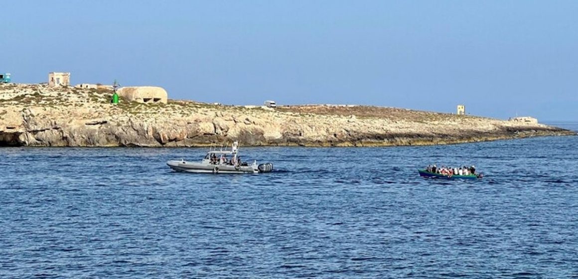 Quatre pêcheurs tunisiens arrêtés en Italie, accusés de piraterie maritime
