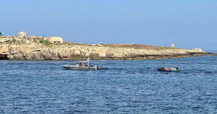 Lampedusa : une petite fille, seule rescapée d’un bateau de migrants parti de Sfax