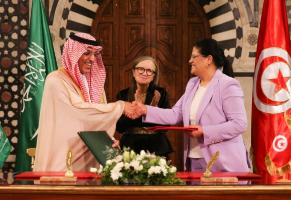 L’Arabie Saoudite octroie un prêt et un don d’une valeur de 500 millions de dollars à la Tunisie