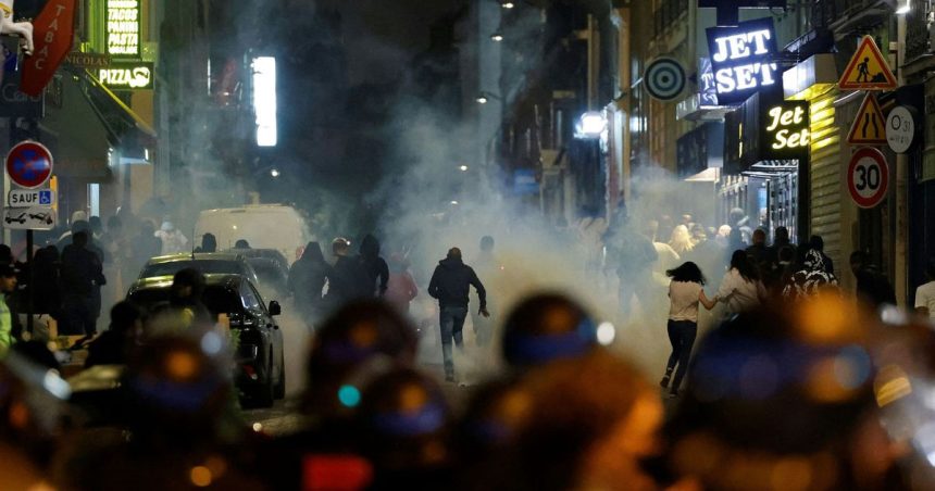 Violences urbaines en France : Saint-Sarkozy priez pour nous !