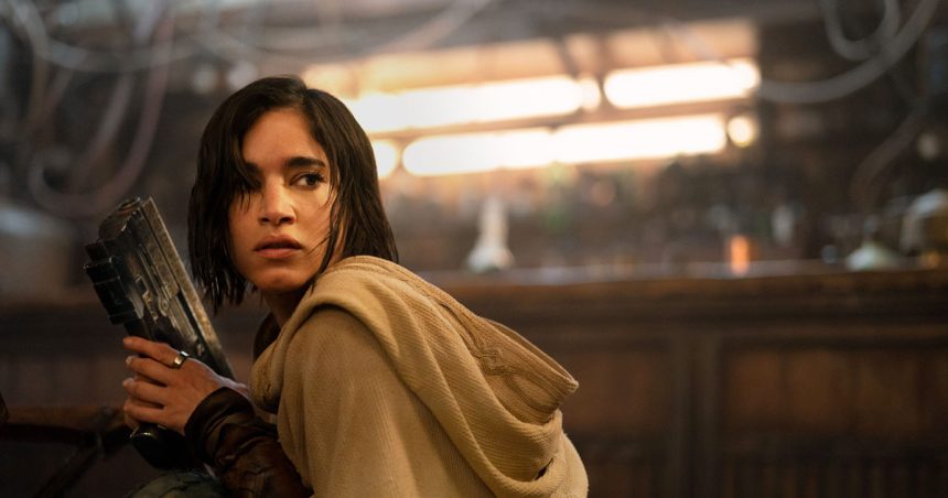 La star algérienne Sofia Boutella brille dans le film de science-fiction ‘‘Rebel Moon’’