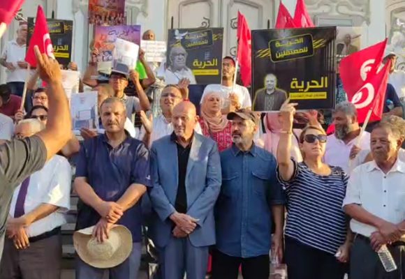 Nouveau rassemblement du FSN pour «réclamer la libération des prisonniers politiques»