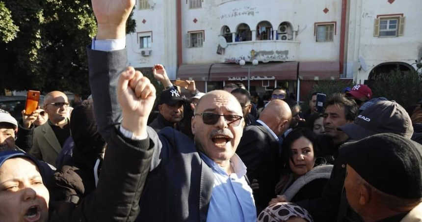 Riadh Chaïbi : «Le pouvoir putschiste règle ses comptes avec ses opposants»
