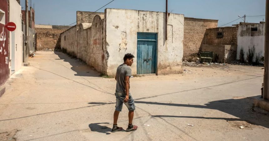A Diyar Al-Hajjaj, Tunisie : «Nous sommes déjà morts ici»