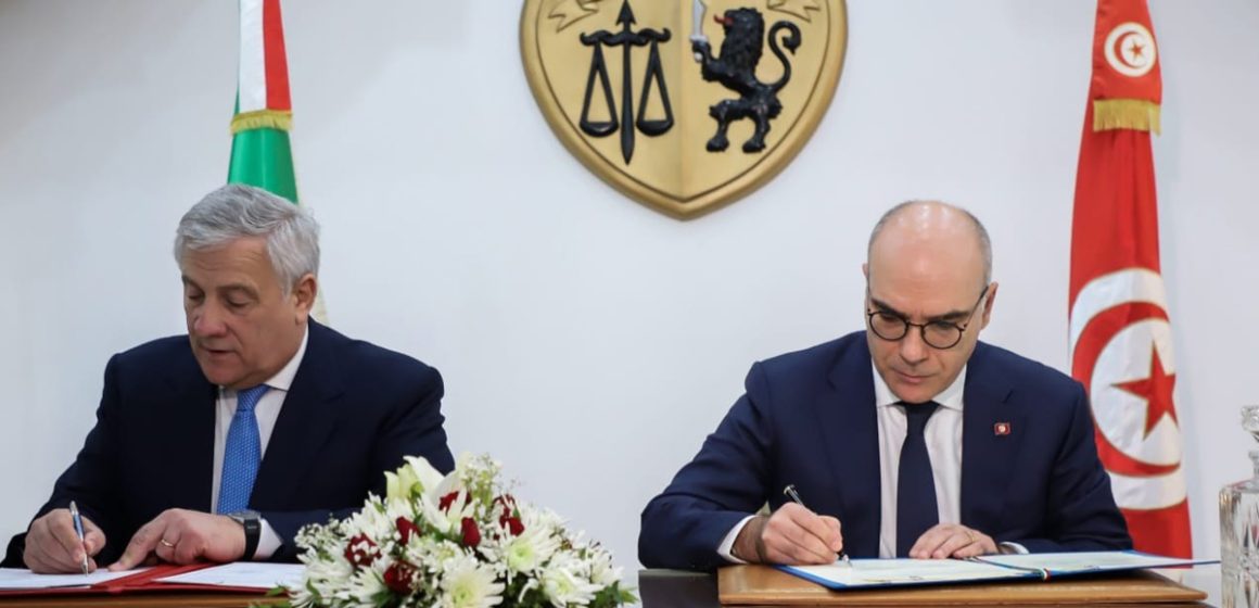 Tunisie-Italie : Signature d’un accord relatif à la migration régulière