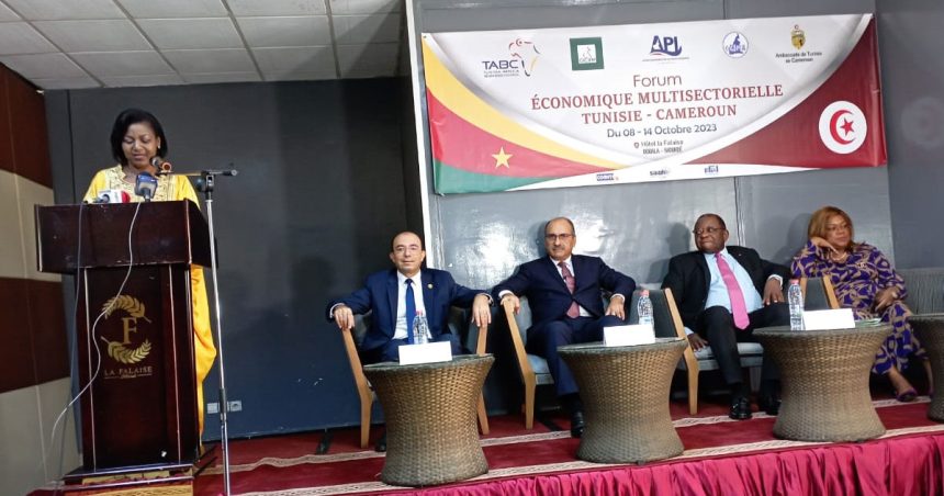 Forum économique tuniso-camerounais à Yaoundé