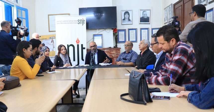 Tunisie : le SNJT recense  210 agressions contre des journalistes en un an  