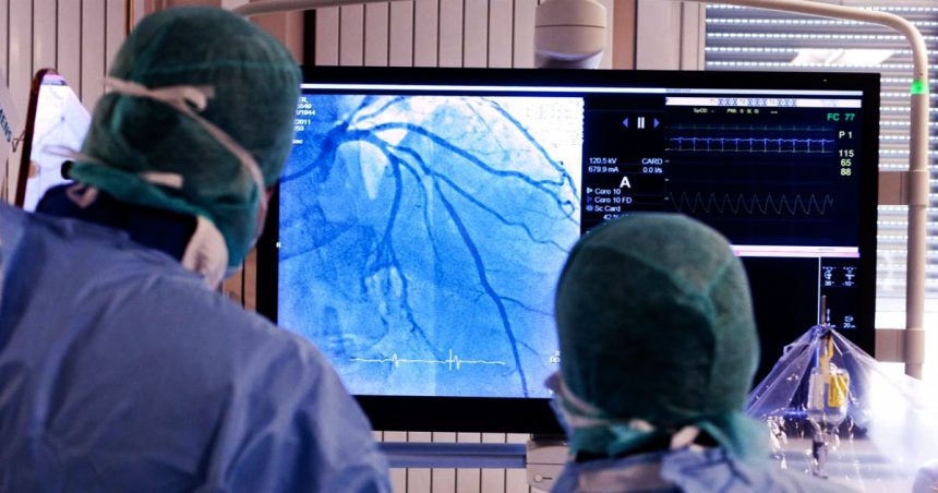 Les potins du cardiologue : la coronographie, une angioraphie numérisée sélective, sous influence