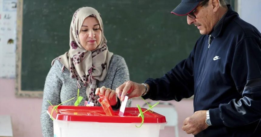 Élection présidentielle en Tunisie : défis politiques et garde-fous économiques