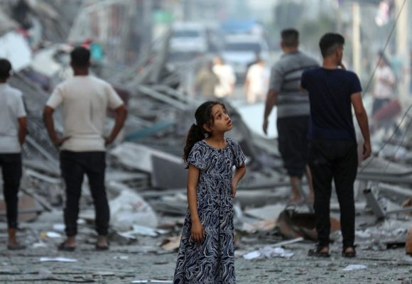 Gaza : «Le monde regarde, impuissant et dévasté… Cela doit cesser immédiatement», Adele Khodr (Unicef)