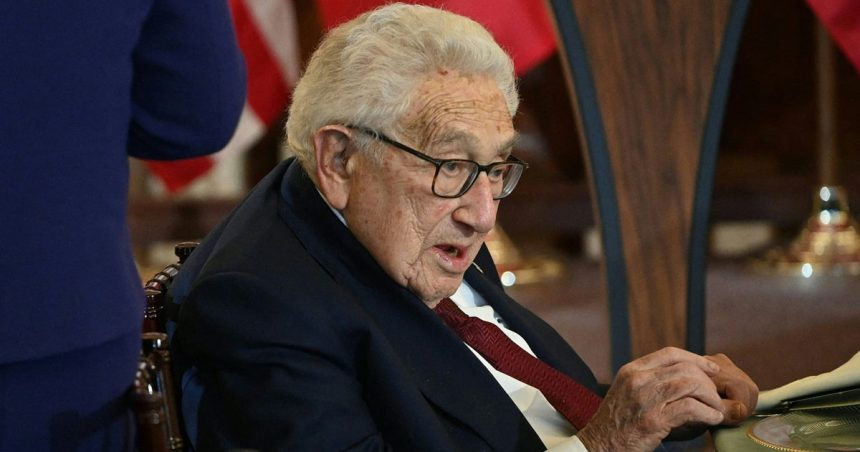 Henri Kissinger serait-il impliqué dans un complot contre la Tunisie ?