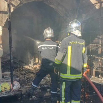 Gabès : L’incendie au Souk Jara maîtrisé (Photos)