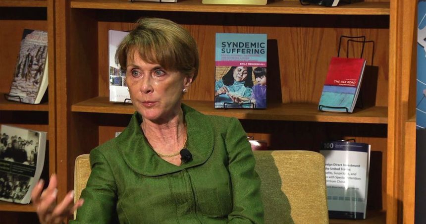 Barbara K. Bodine, hôte de l’Académie diplomatique de Tunis