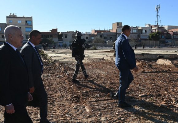 Tunisie : Kaïs Saïed s’enquiert du sort des déchets de construction
