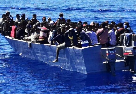 Kerkennah : sauvetage de 63 migrants de diverses nationalités