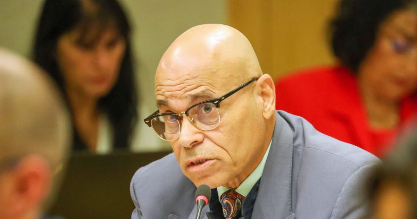 France : appel à l’abandon des poursuites judiciaires contre Mohamed Makni