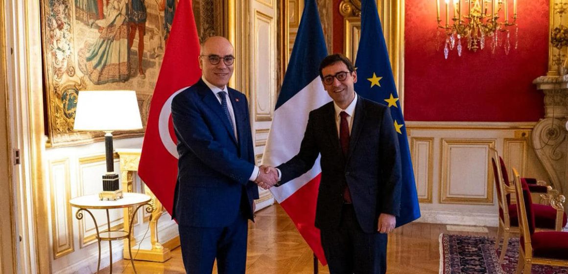 Tunisie-France : Nabil Ammar reçu par son homologue Stéphane Séjourné au Quai d’Orsay