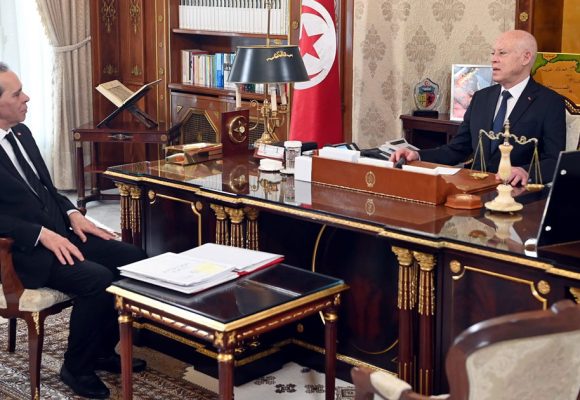 Tunisie : Saïed d’attaque à la sous-traitance dans le secteur privé
