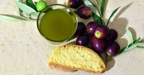 Tunisie : les recettes d’exportation de l’huile d’olive en hausse de 82,7%