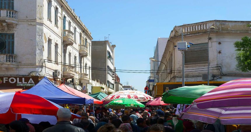 Tunisie : l’IACE appelle à harmoniser l’économie de rue avec la vie urbaine