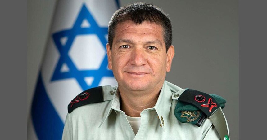 Le chef du renseignement militaire israélien démissionne, «victime» du Hamas