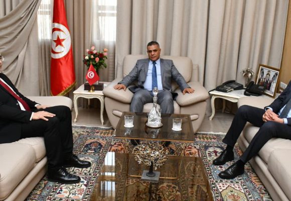 Tunisie : Le bâtonnier Hatem Mziou reçu par le ministre de l’Intérieur Khaled Nouri