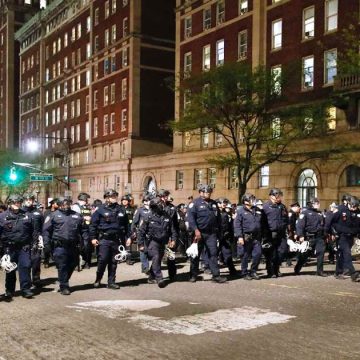 Columbia : La police new-yorkaise écarte les journalistes pour imposer son récit biaisé