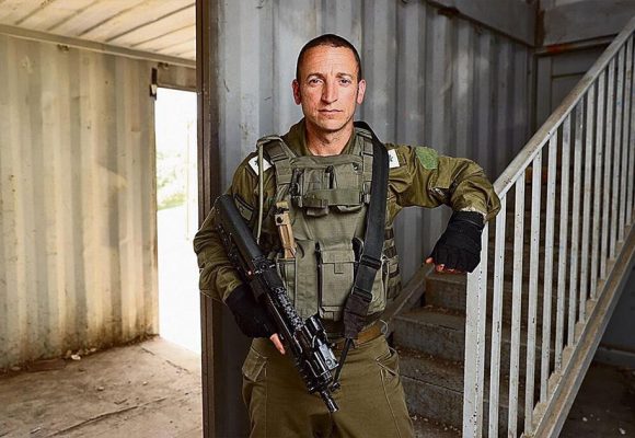 Qui est le général Barak Hiram, à l’origine du meurtre des Israéliens de Be’eri le 7 octobre?