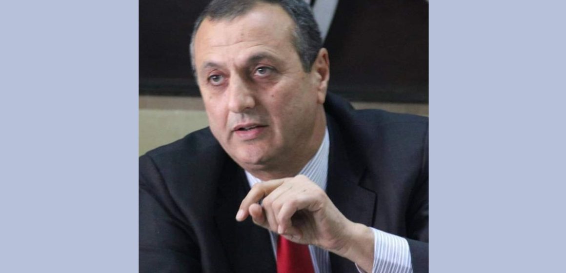 Al-Joumhouri : «L’Isie refuse de fournir le formulaire de parrainage à Issam Chebbi»