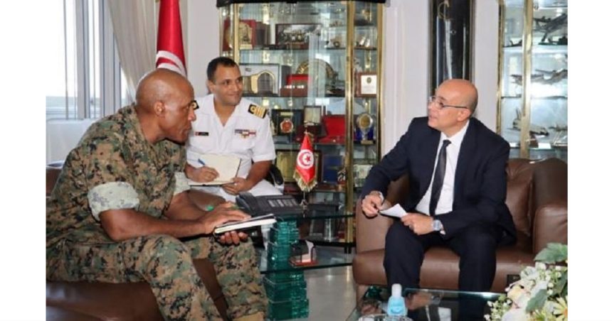 Tunisie – Etats-Unis : Le commandant de l’Africom reçu par le ministre de la Défense  