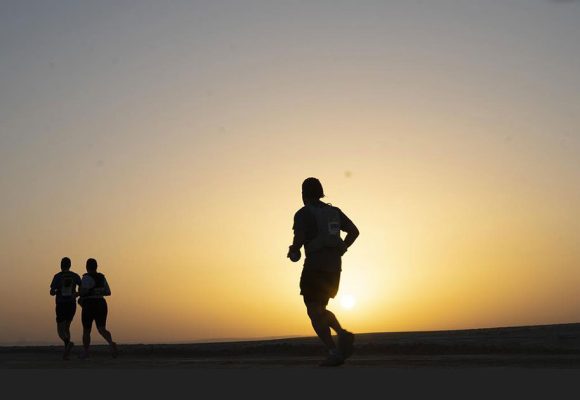 Sports : le marathon du désert suspendu à cause d’une tempête de sable