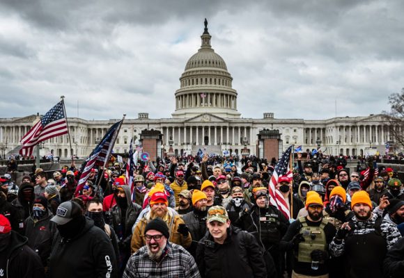 Les ultras de Trump se préparent pour l’après 5 novembre